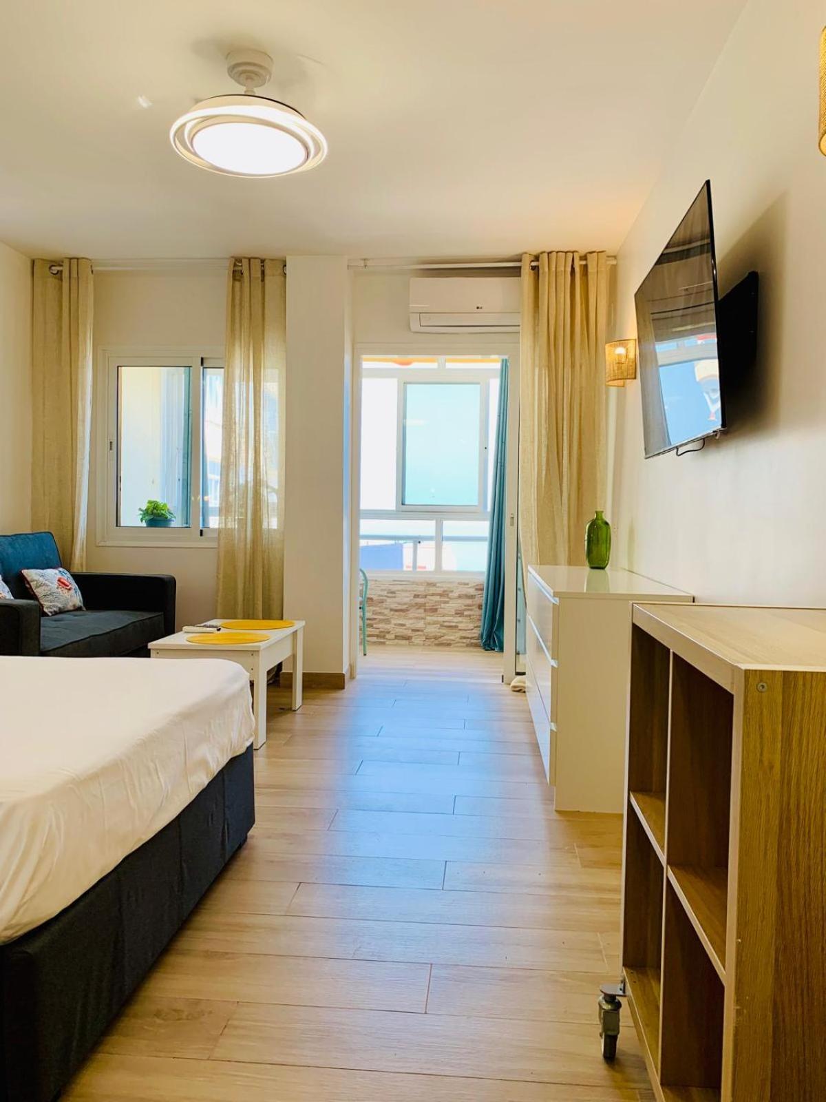 Vista Mar Apartment Torremolinos Exterior photo